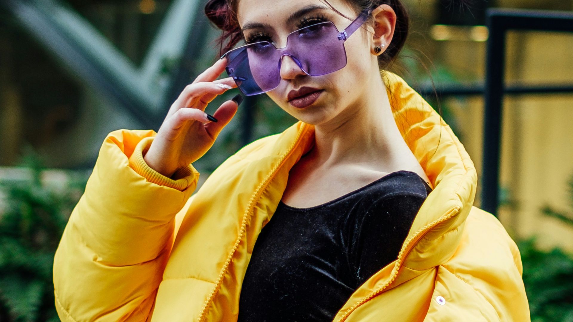 20 idées de tenues élégantes et pratiques pour les jours de pluie