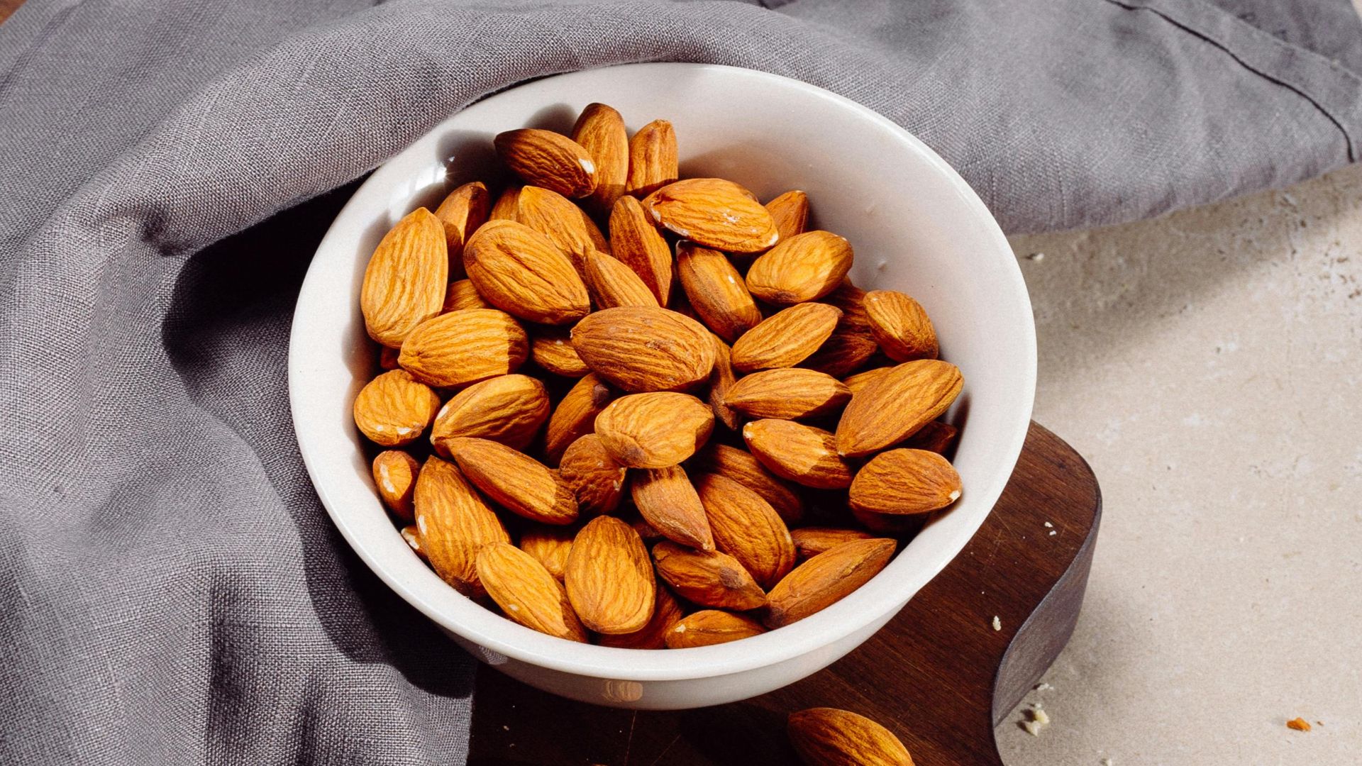 17. Amandes