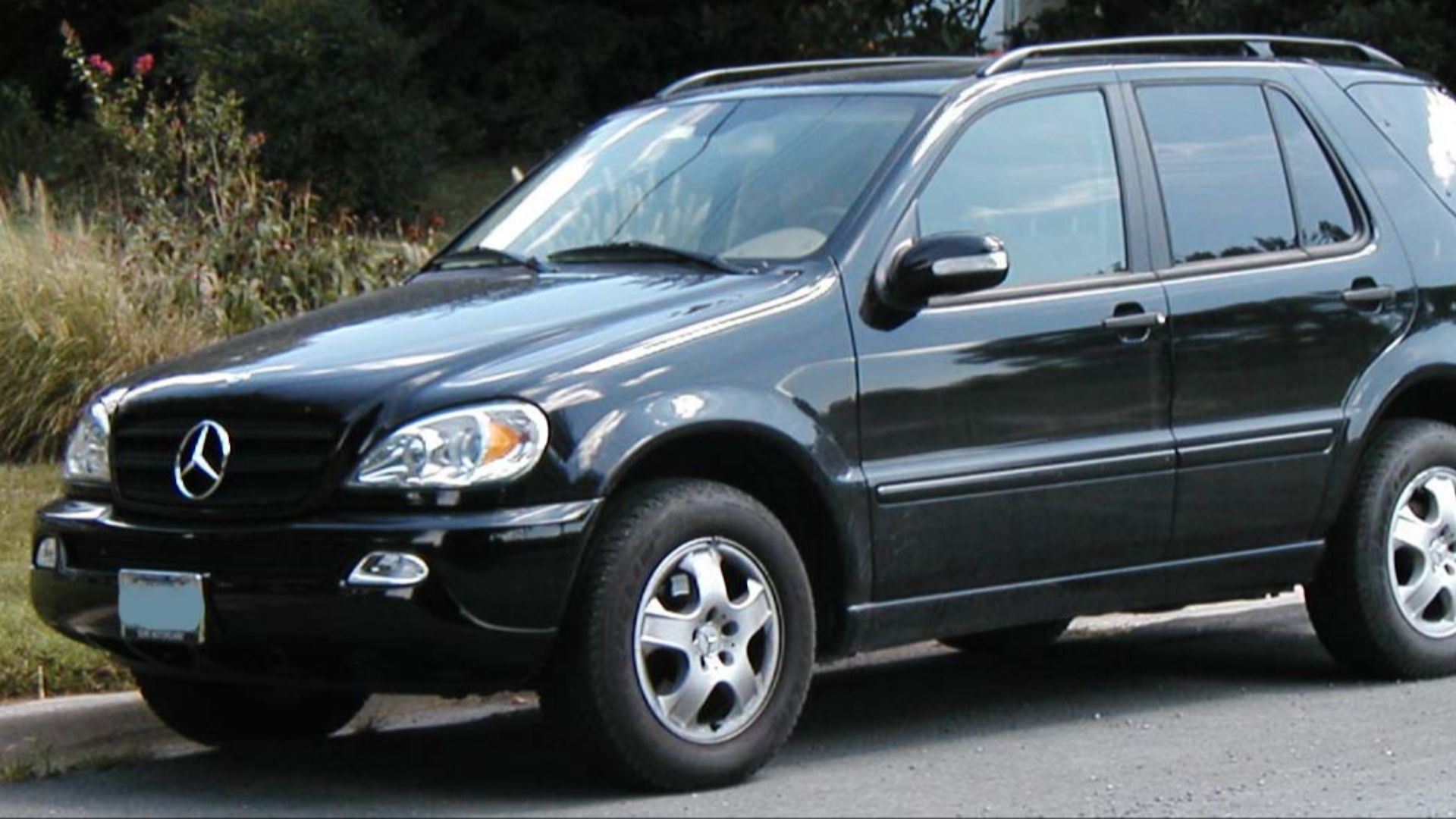 4. ML320 (2001)