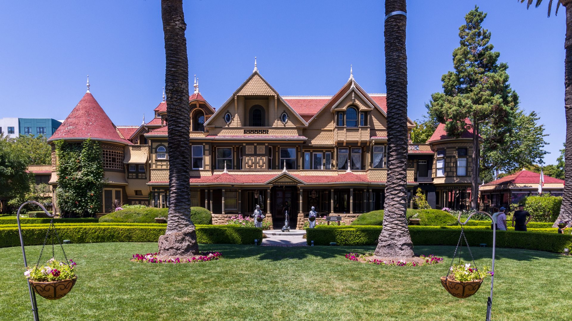 3. Maison Winchester