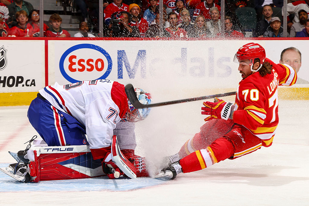 Jakub Dobes does everything to create a goalkeeping controversy