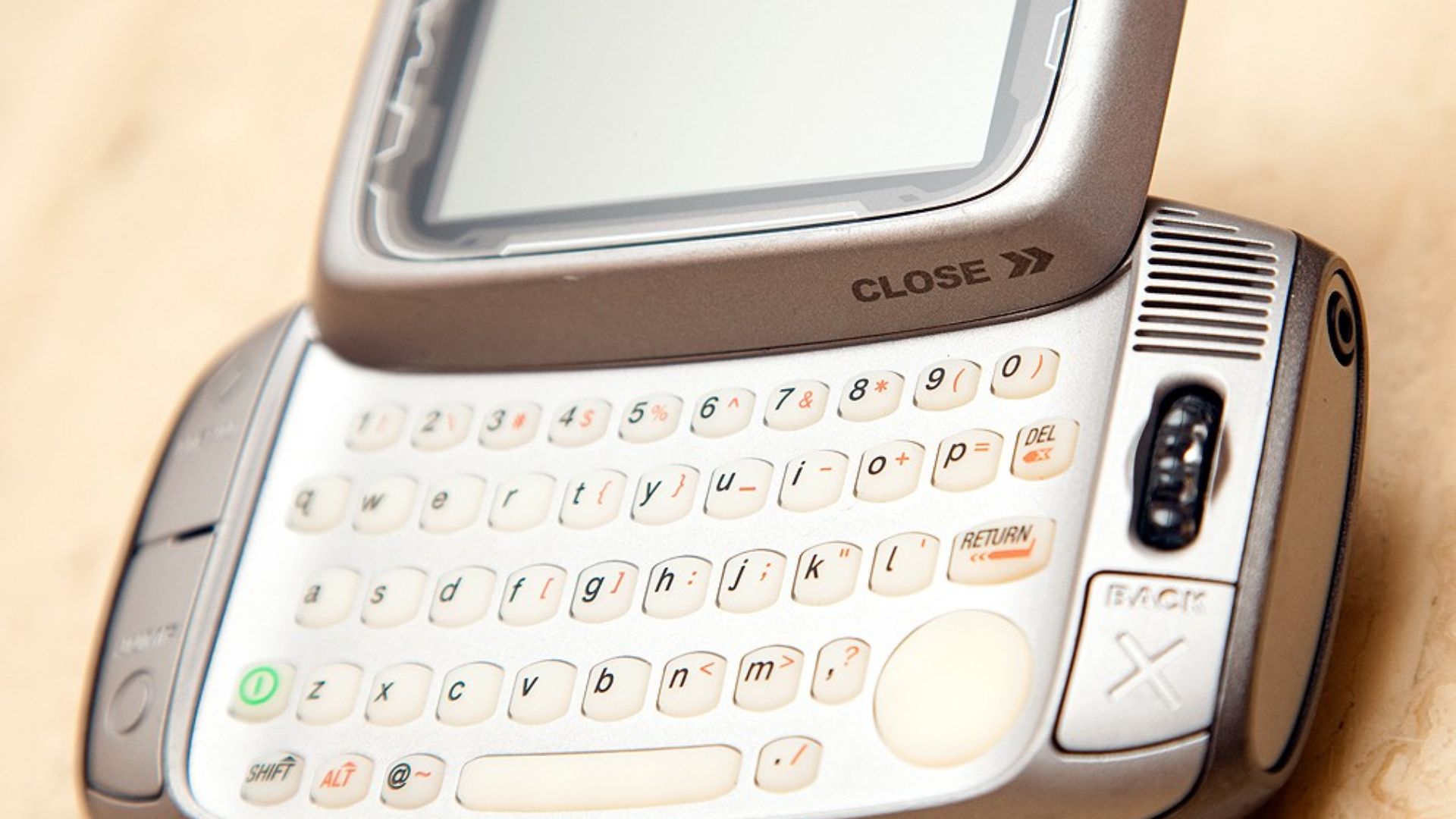 1. T-Mobile Sidekick