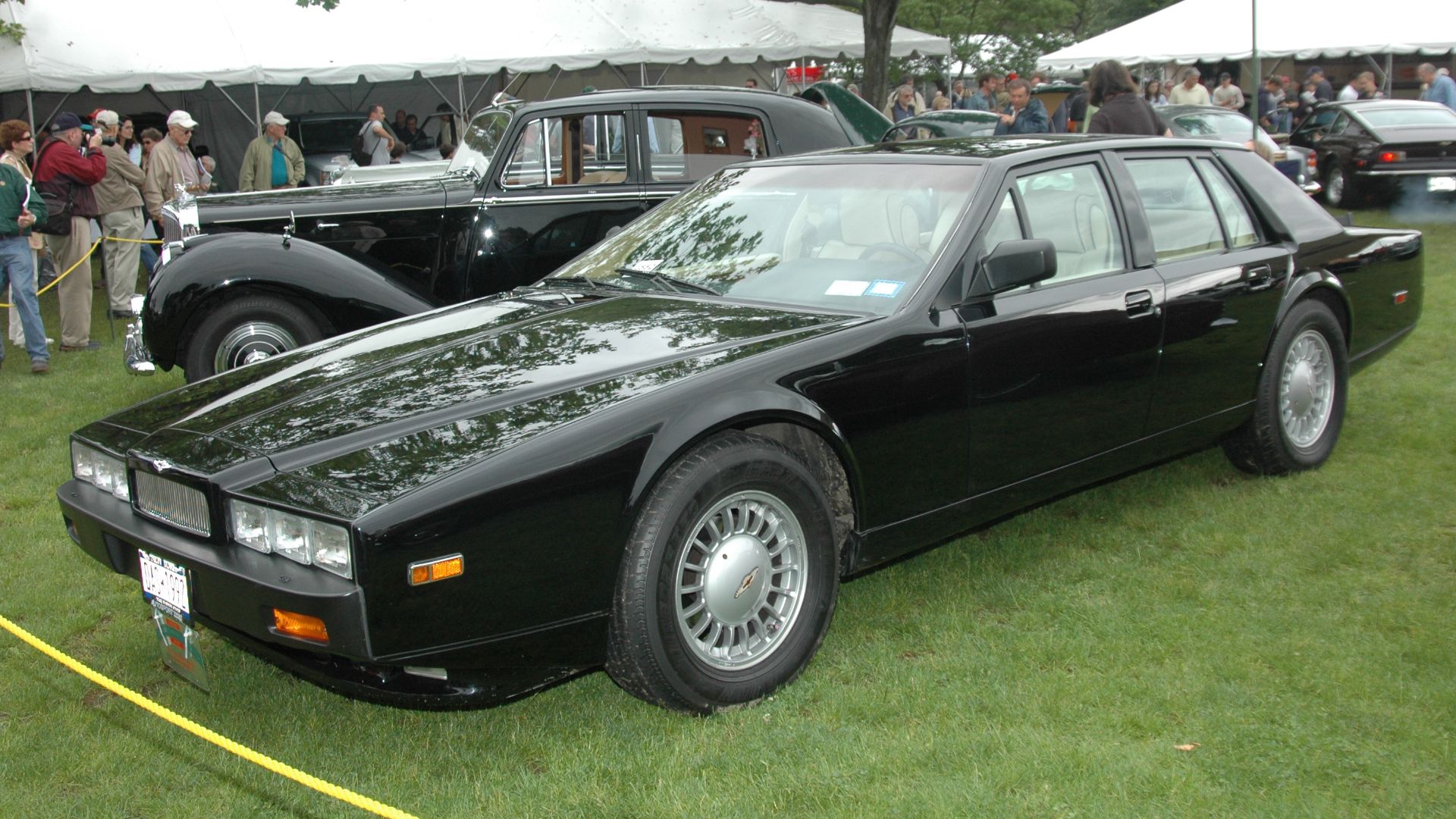 6. Aston Martin Lagonda (1976-1990)