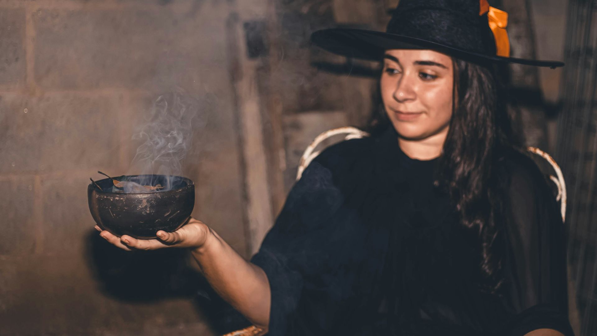 La cuisine des sorcières : 20 herbes et épices aux propriétés magiques