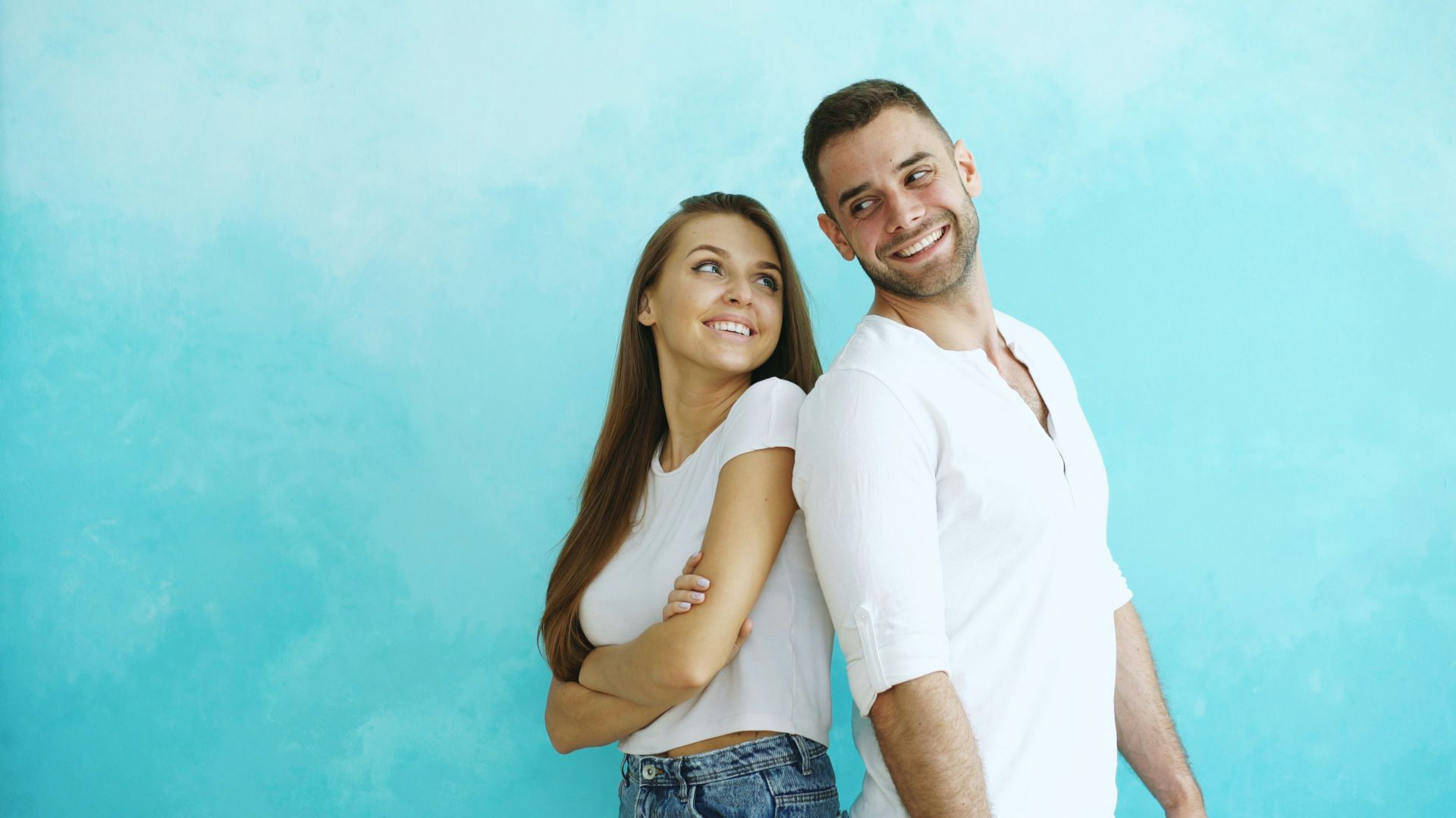 10 façons dont les rencontres ont changé depuis la génération de nos parents et 10 choses qui sont restées constantes