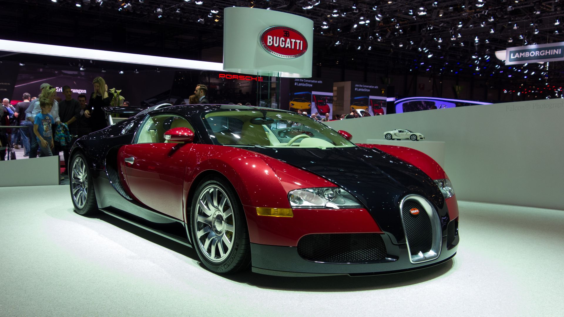 3. Bugatti Veyron 16.4 (2005)