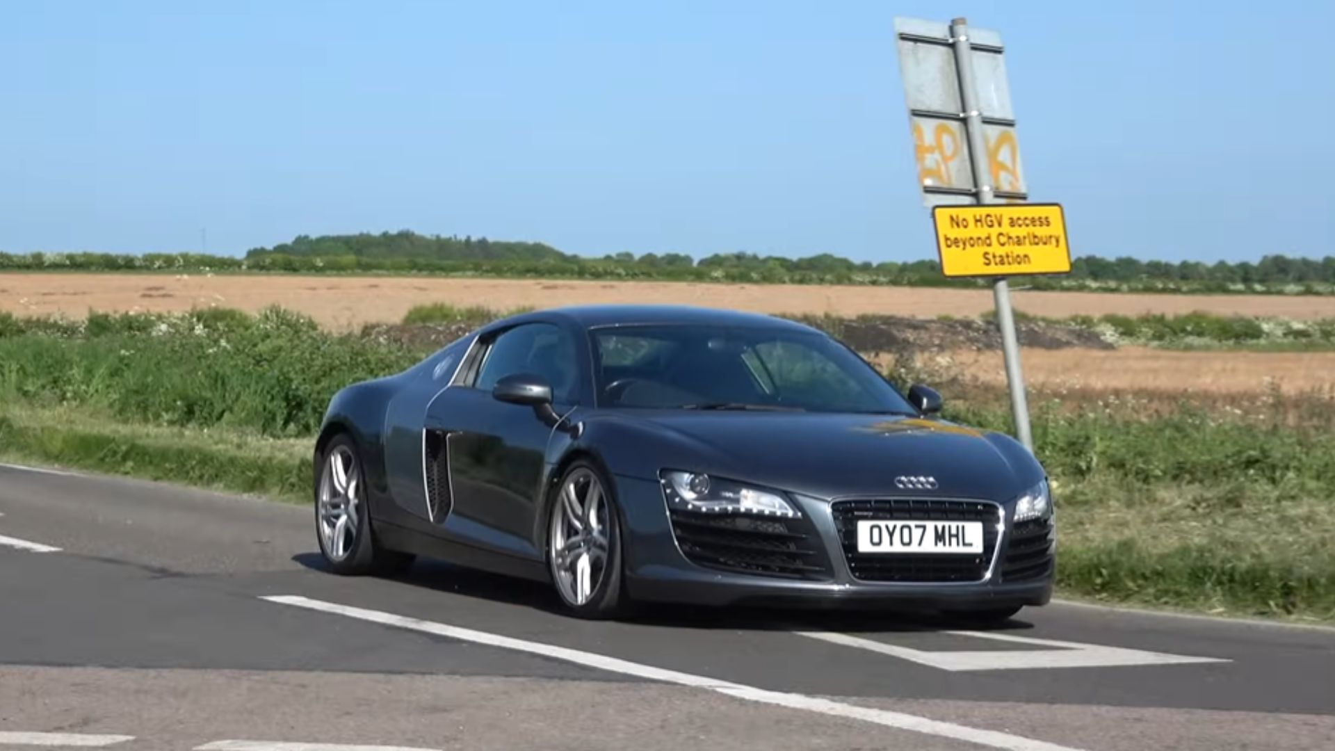 9. Audi R8 (2006)