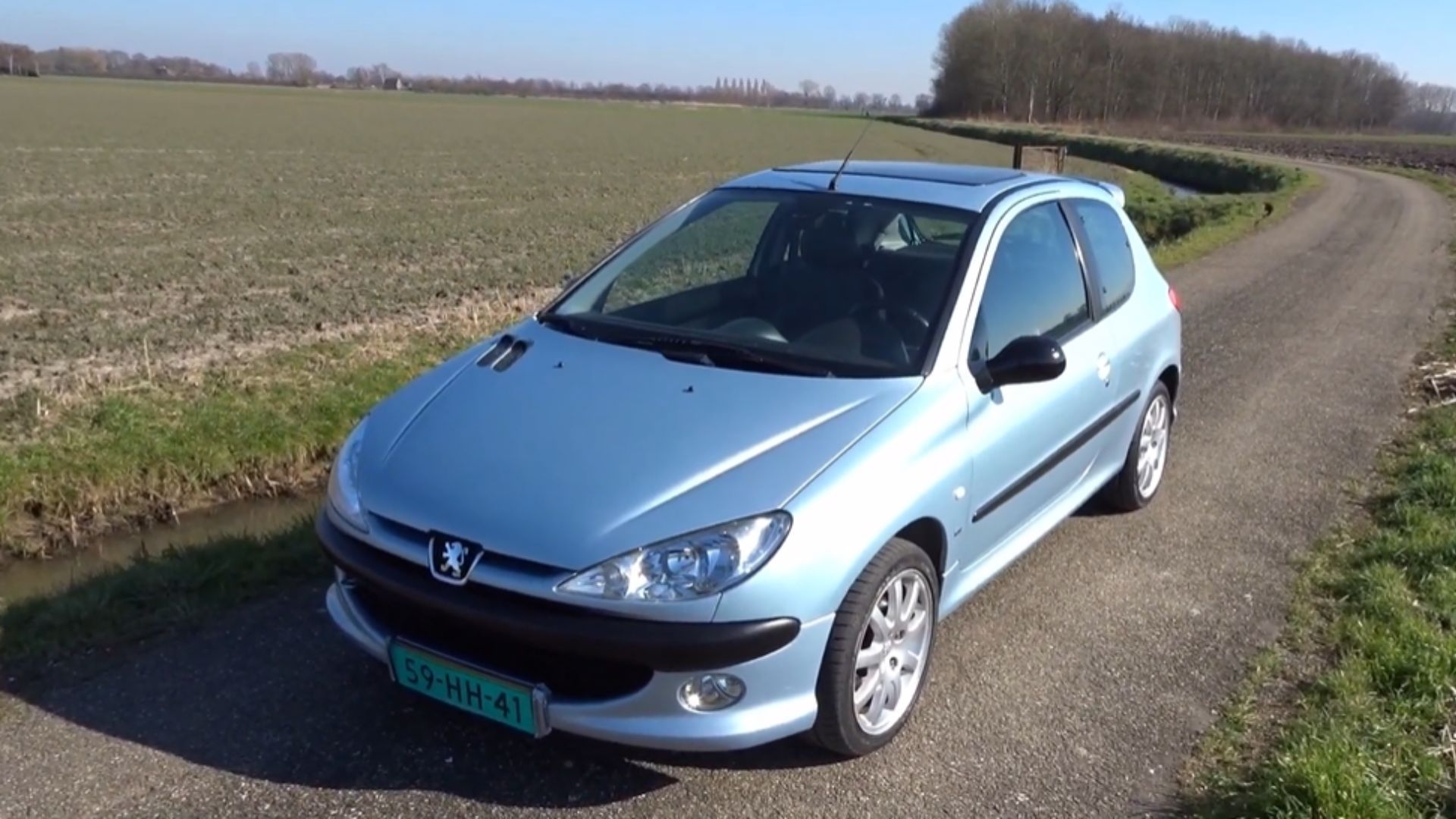 18. Peugeot 206 GTi (2000)