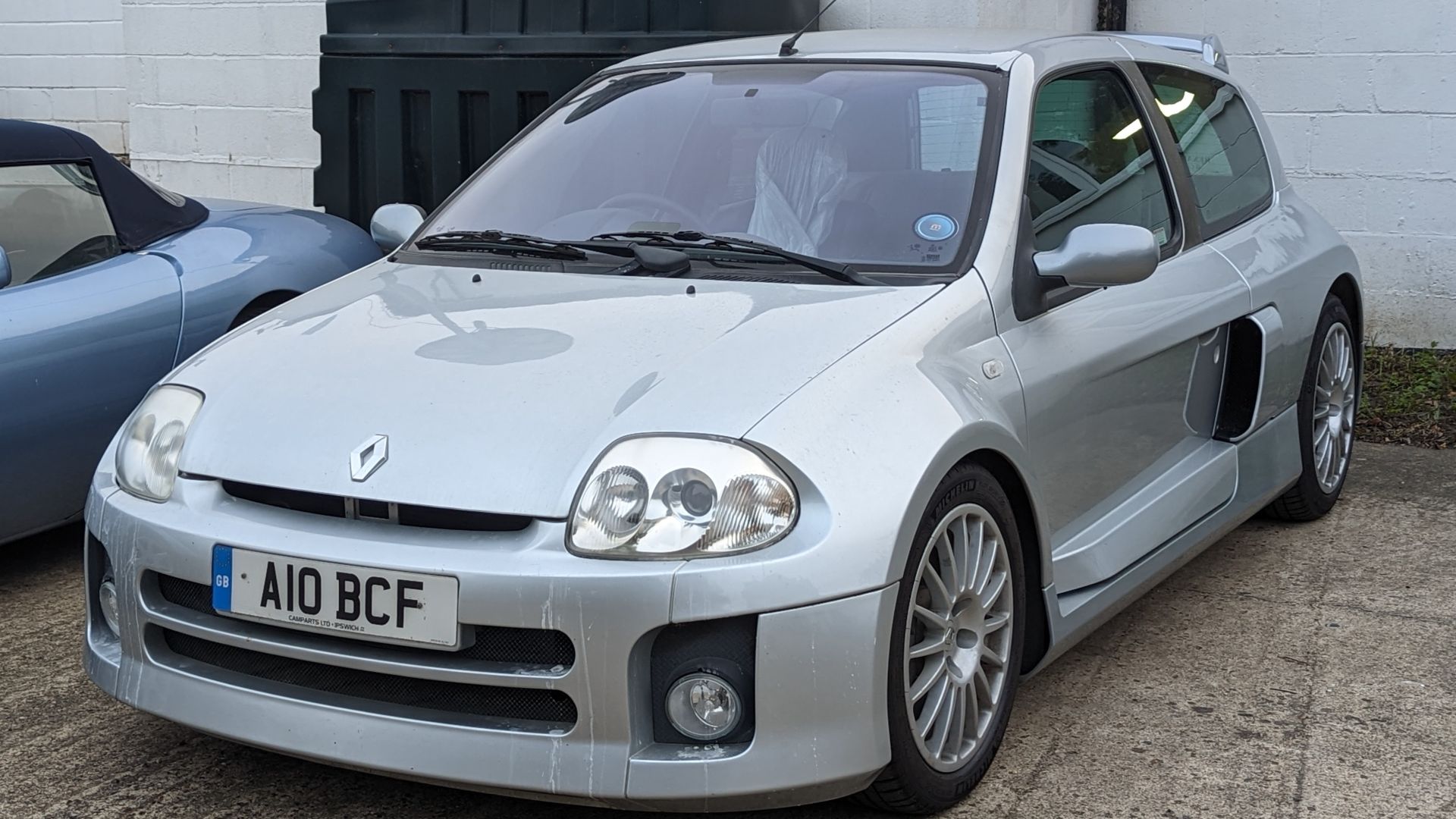 19. Renault Clio V6 (2001)