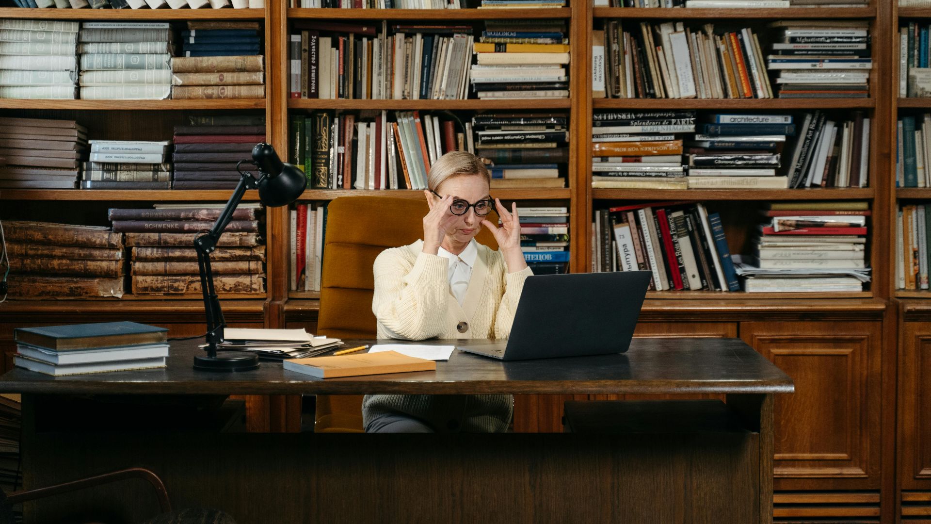 4. Bibliothèque et sciences de l'information