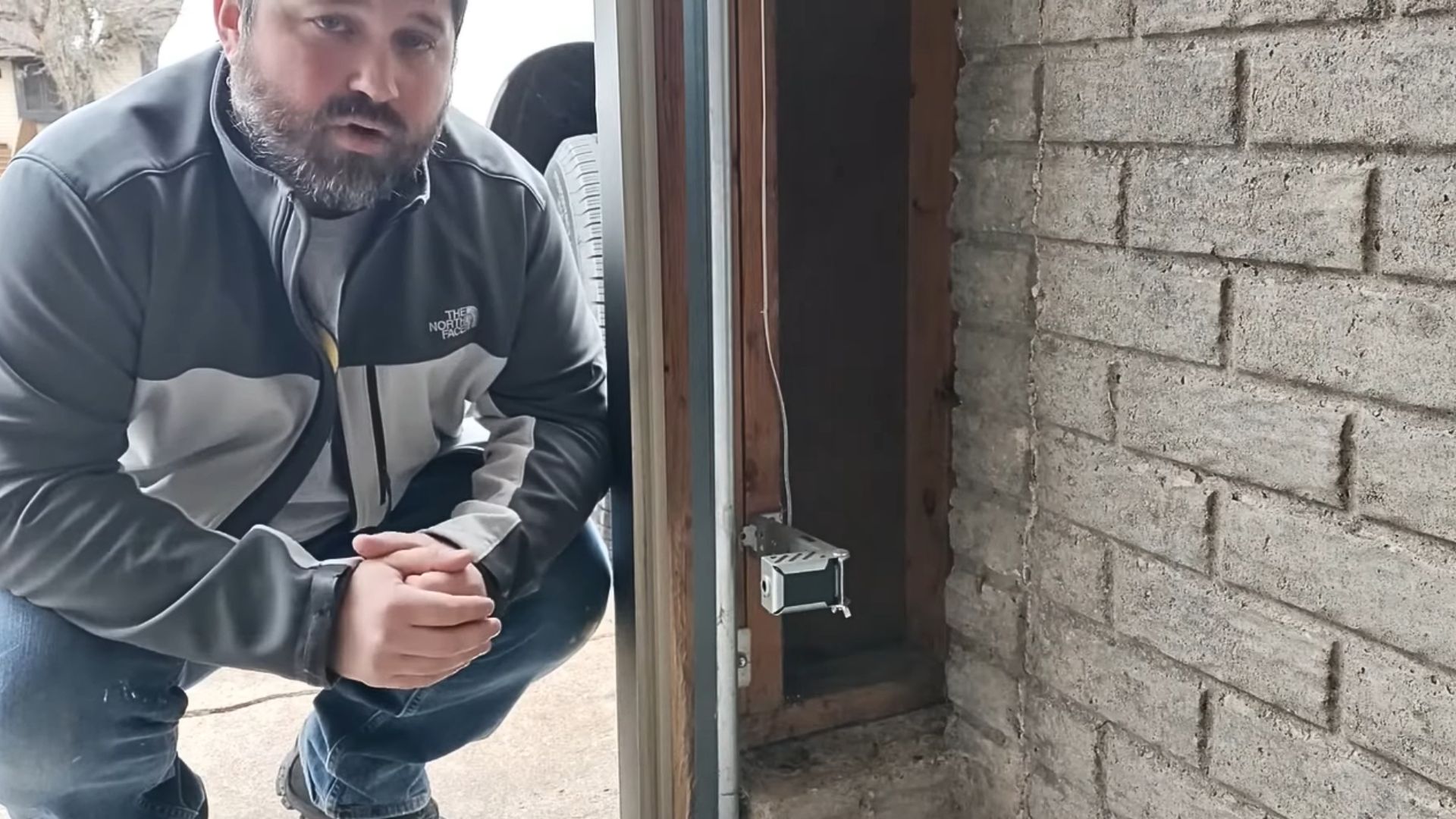 20. Désalignement du capteur de porte de garage