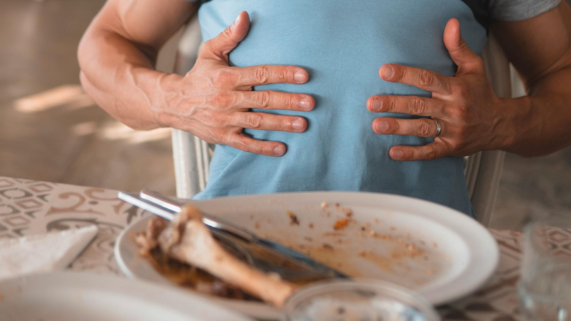 2. Vous avez pris un repas copieux