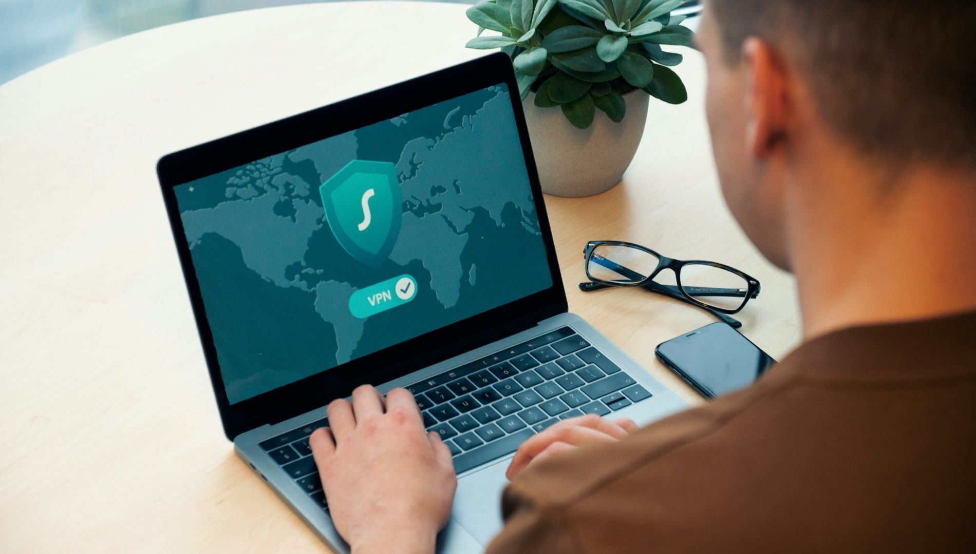 Cybersecurity expert