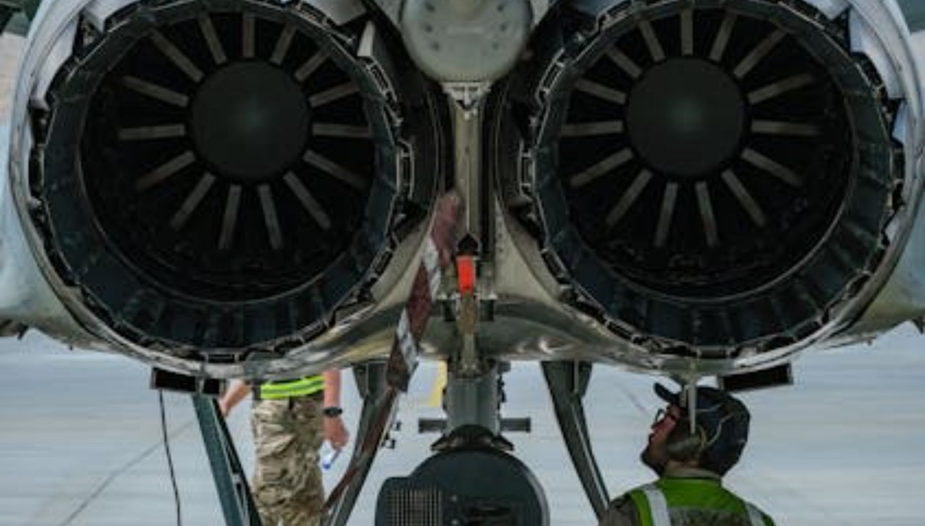Aircraft mechanic