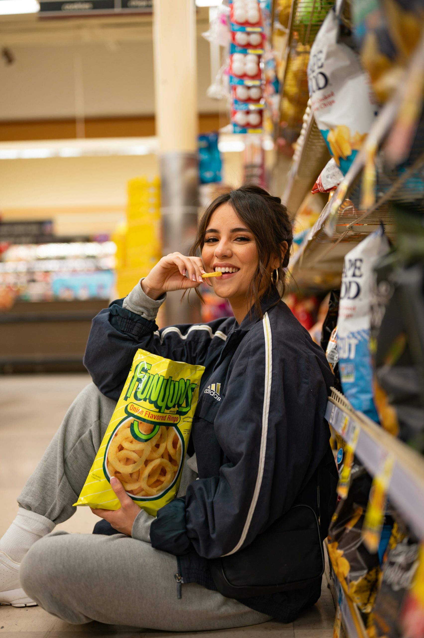 6 . Never shop when you're hungry