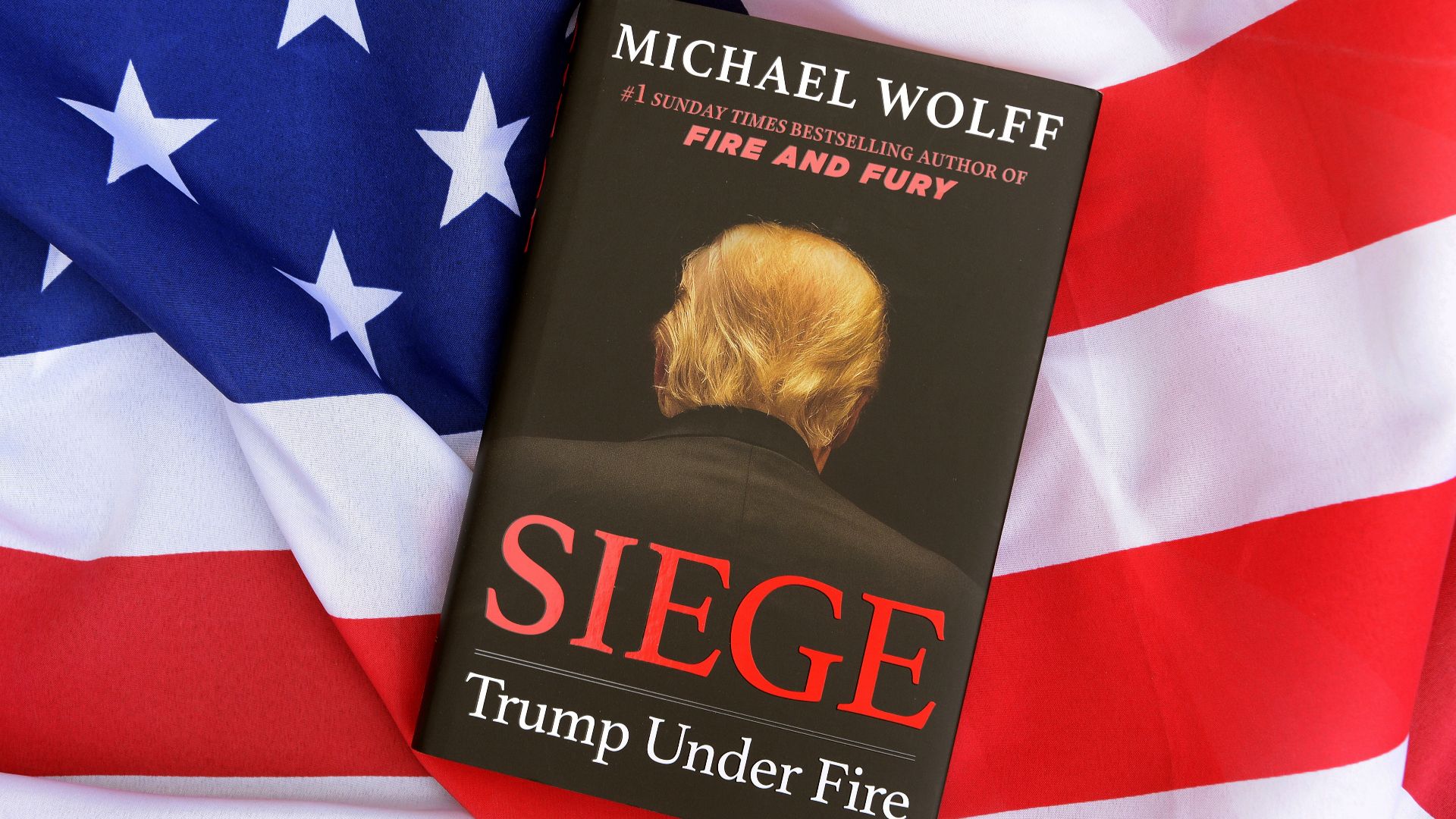 Quatre livres sur Trump