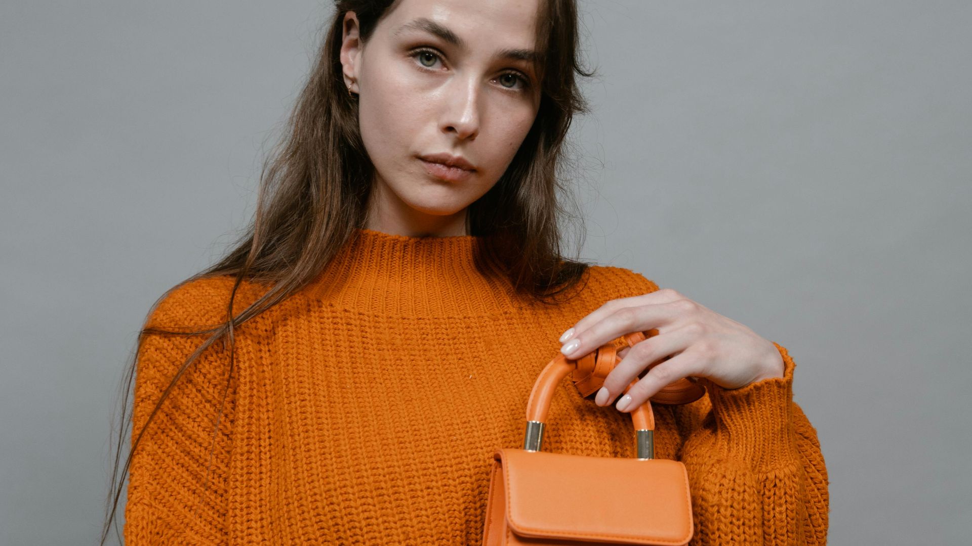 7. Leggings et pull orange