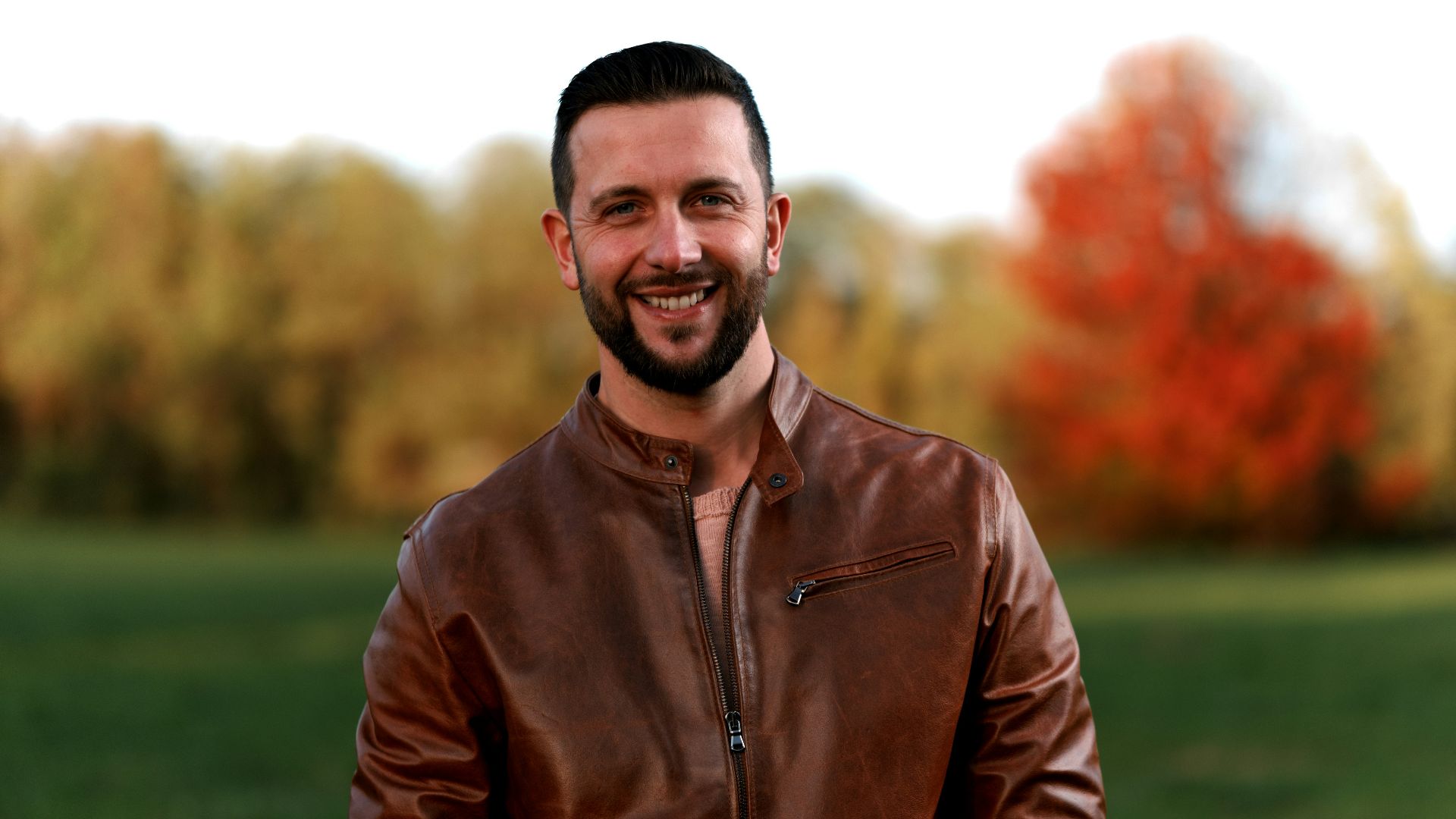 16. Pantalon et veste en cuir