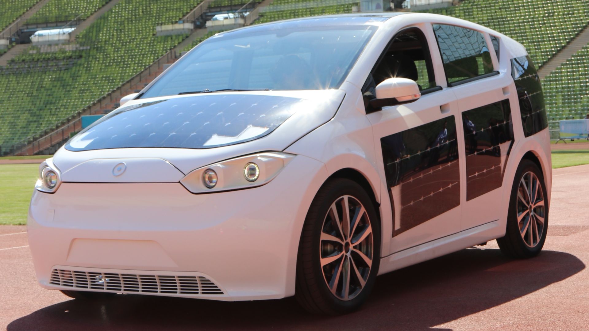 2. Carrosseries de véhicules à intégration solaire