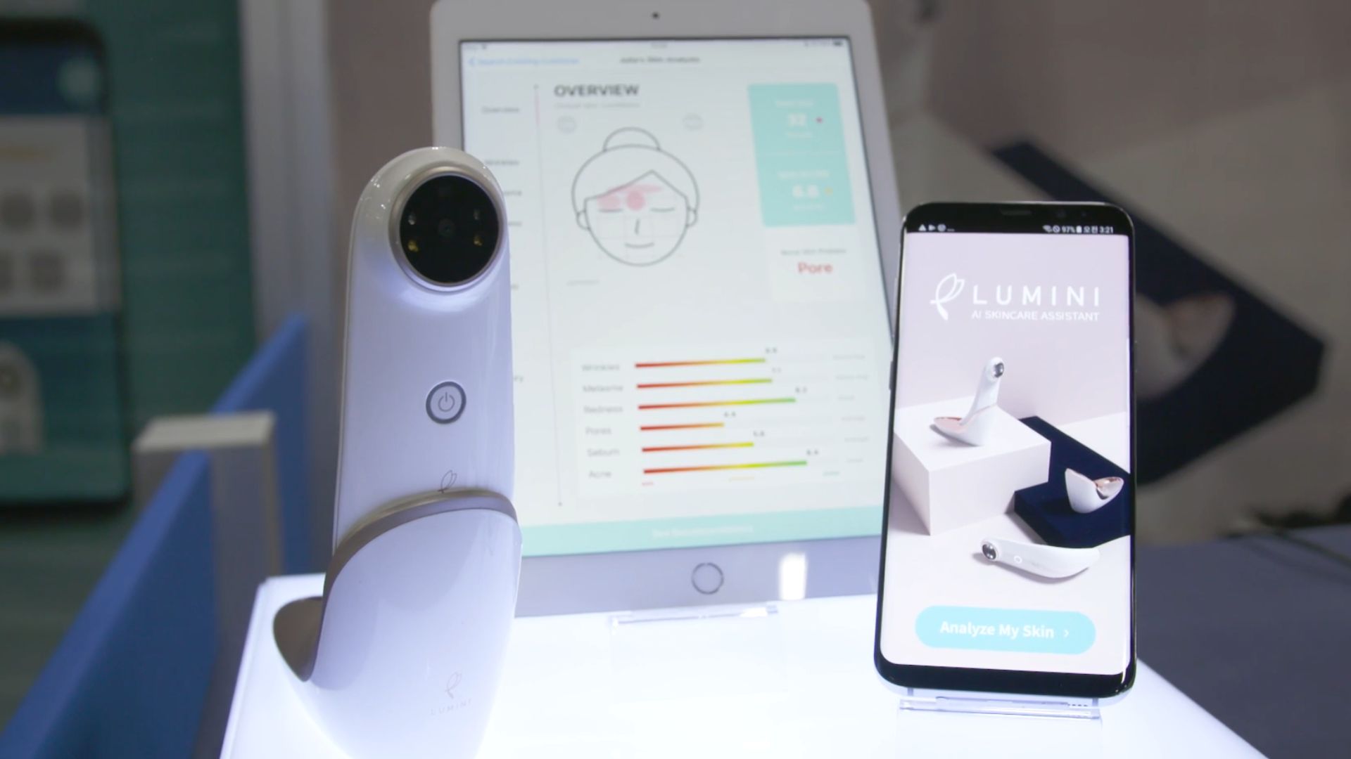 20. Lumini Skincare Scanner