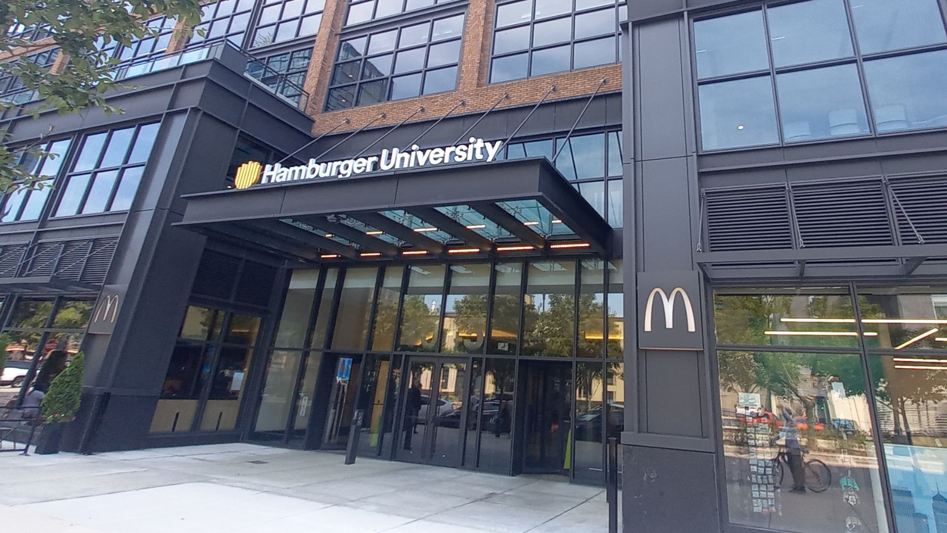 2. McDonald's a créé une université du hamburger