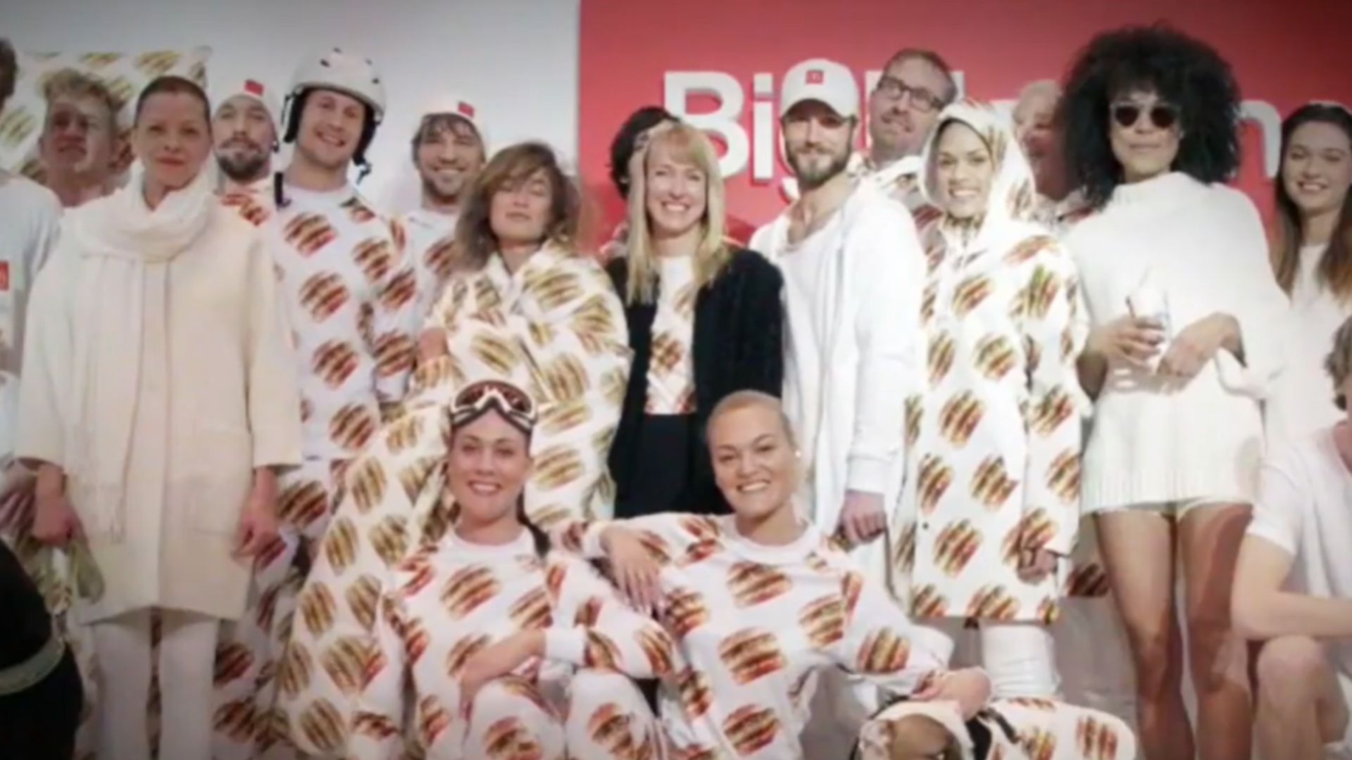 17. McDonald's a créé une ligne de vêtements en Suède