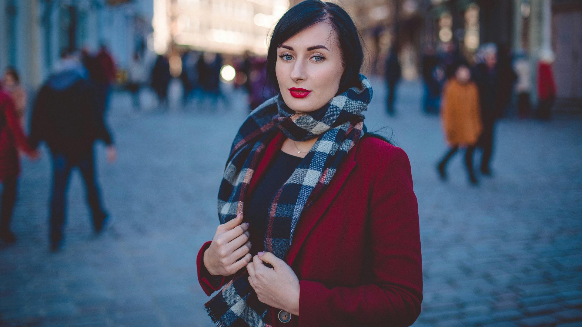 5. Utiliser les foulards comme des pièces d'accentuation audacieuses