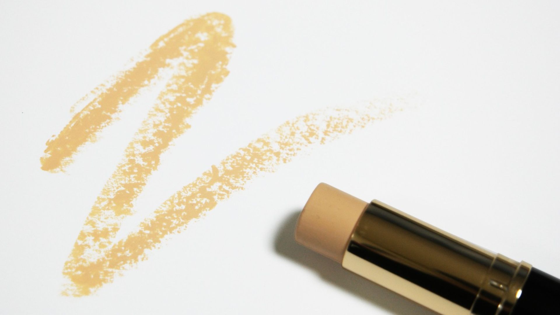 1. Maquillage mat