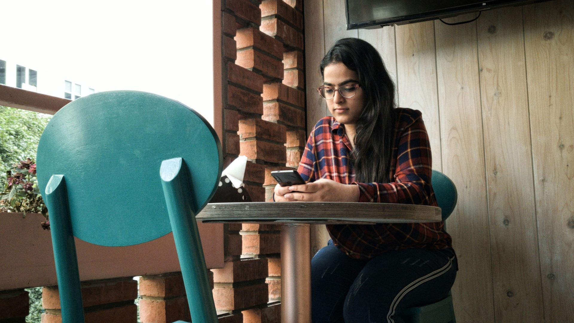 2. Il souhaite que nous nous rencontrions en dehors des heures de bureau