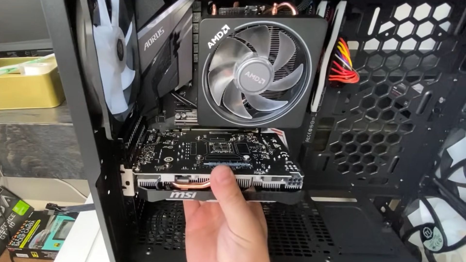 13. L'excitation de l'installation d'un nouveau matériel