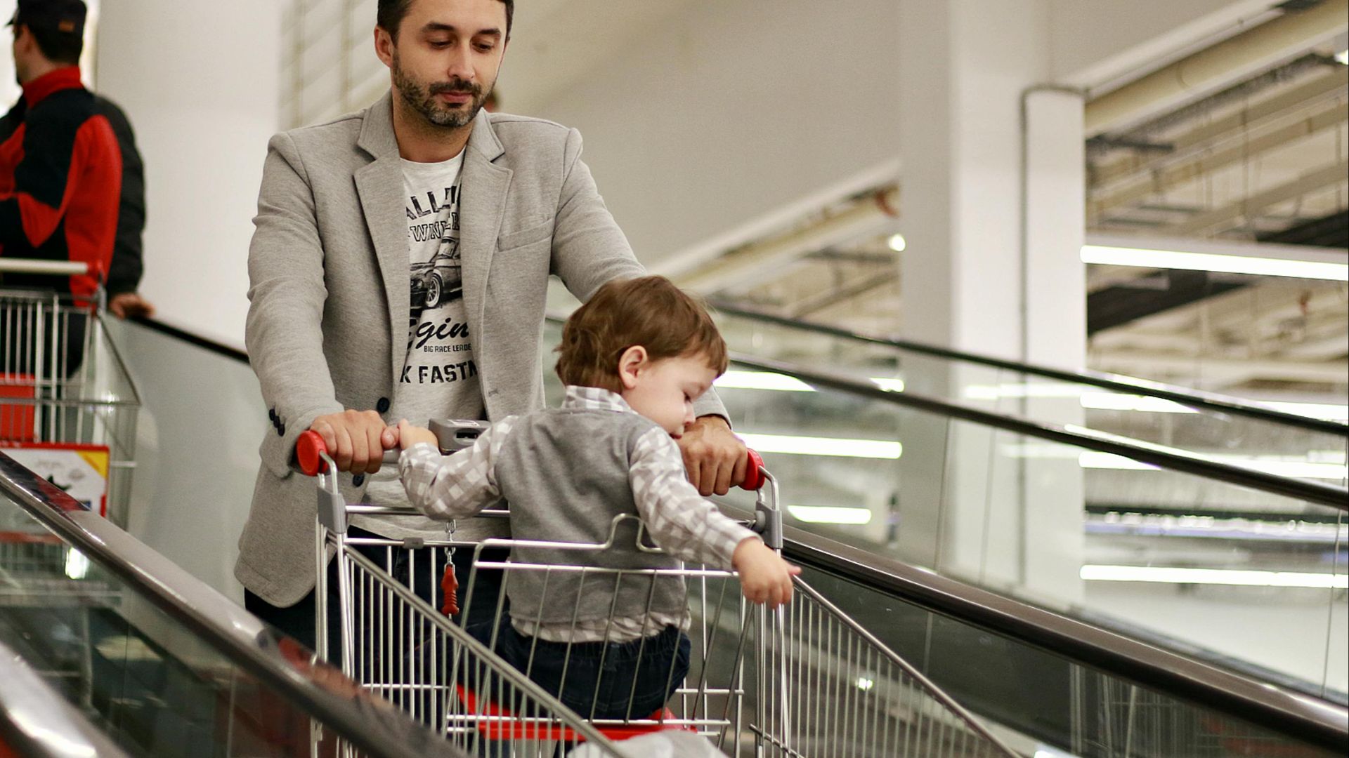 10. Première fois que l'on s'assoit dans un panier d'achat