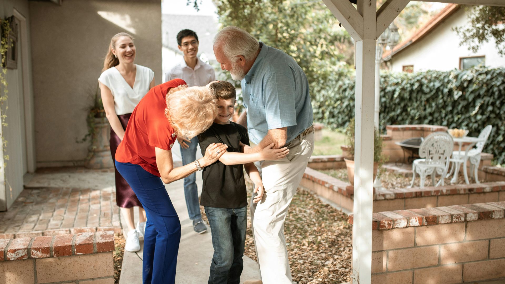 7. Voir des enfants devenir parents