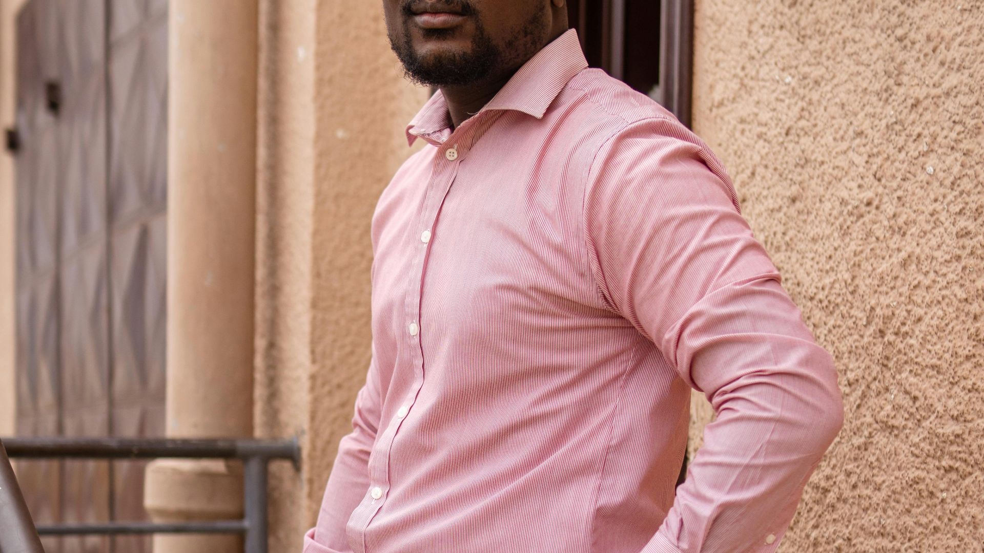 8. Chemise à boutons respirante