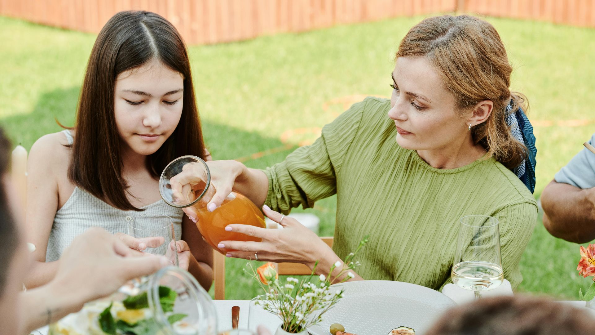 12. Servir une boisson surprise