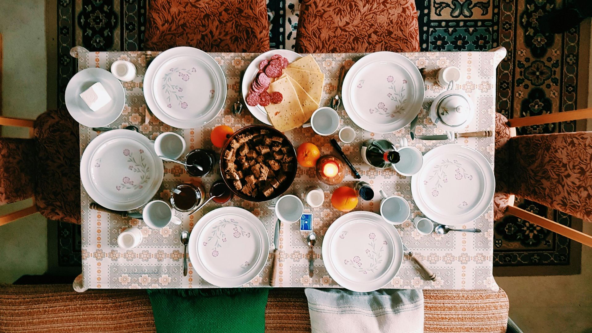 19. Laisser les enfants aider à mettre la table