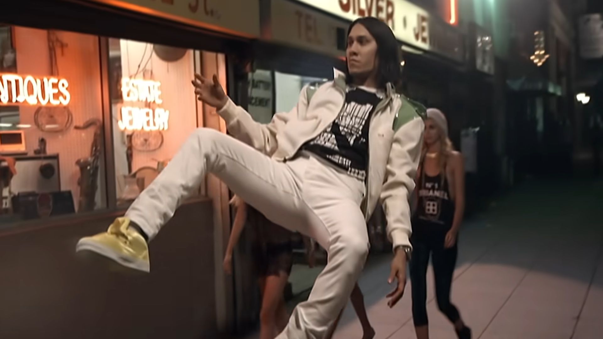 7. I Gotta Feeling (The Black Eyed Peas)