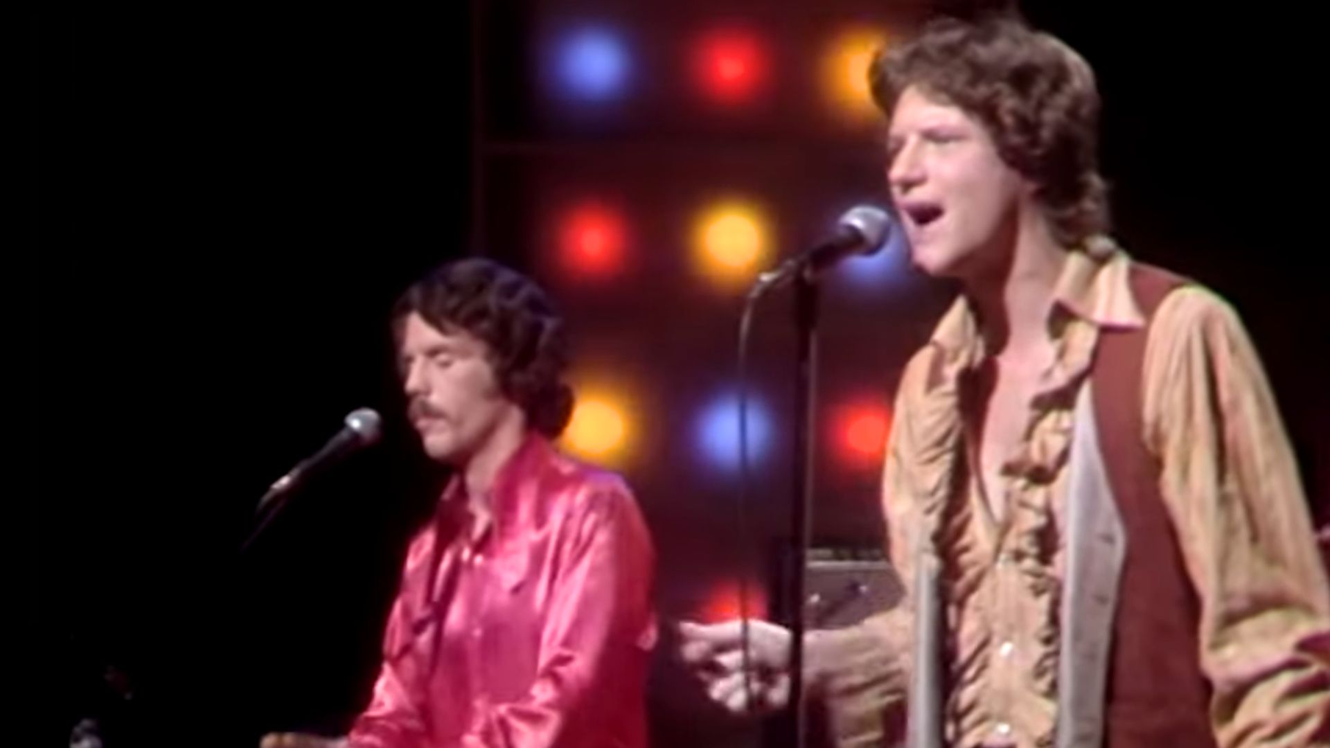 15. Dancing In The Moonlight (King Harvest)