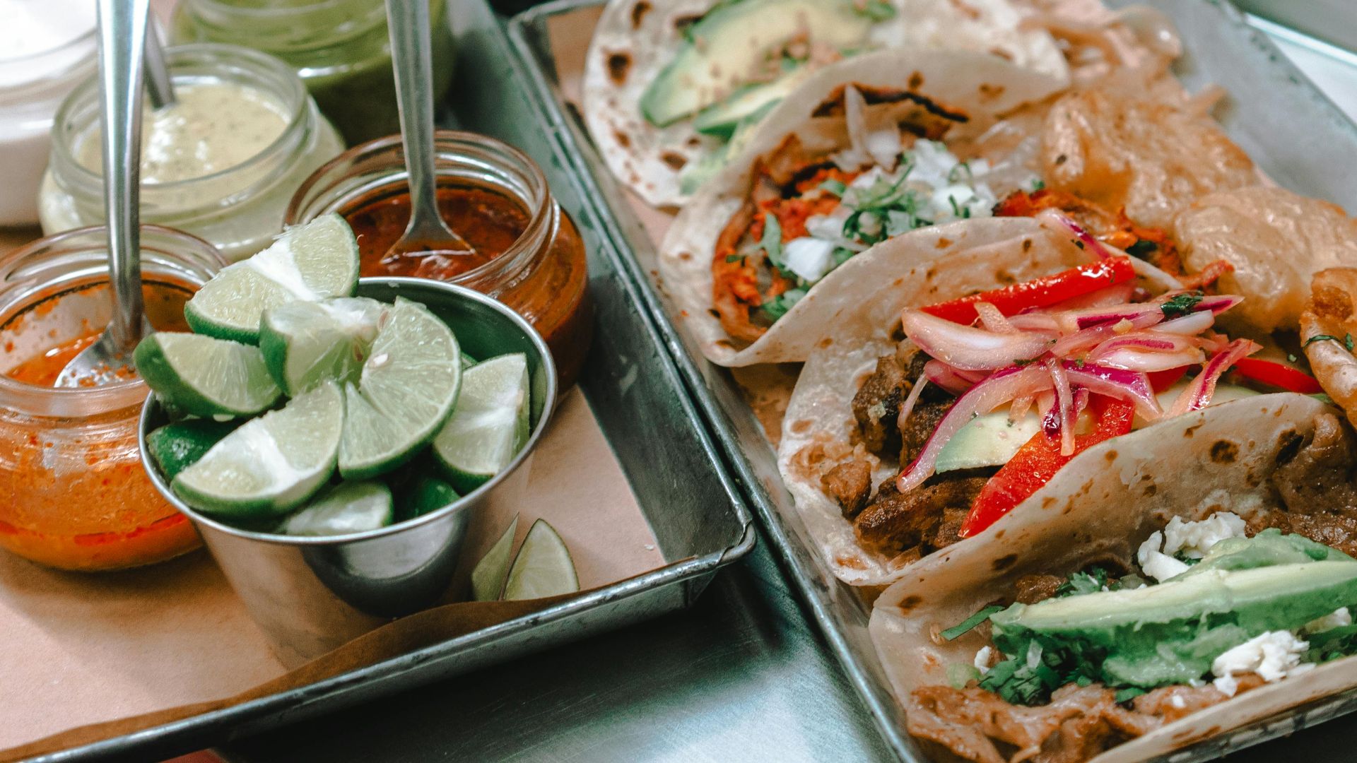 10 garnitures qui ruinent votre tacos et 10 qui l’améliorent