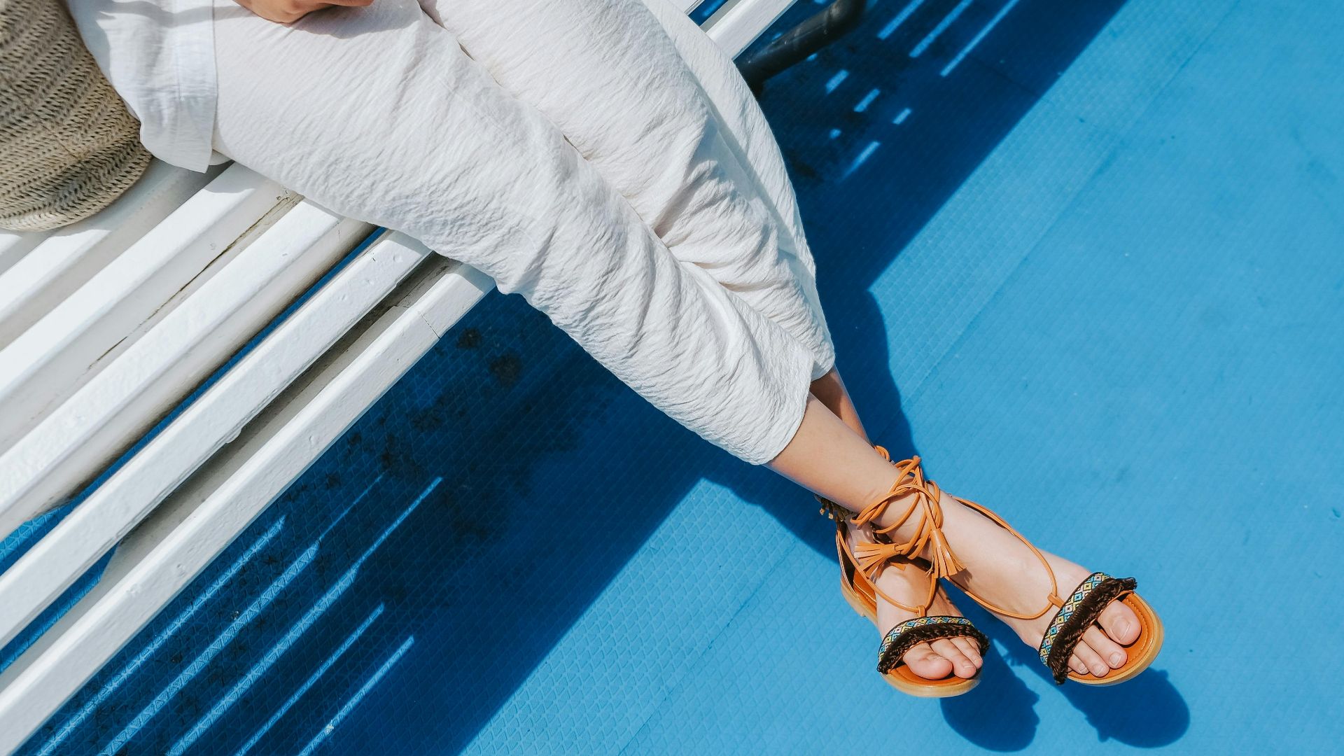 2. Chaussures ou sandales ouvertes