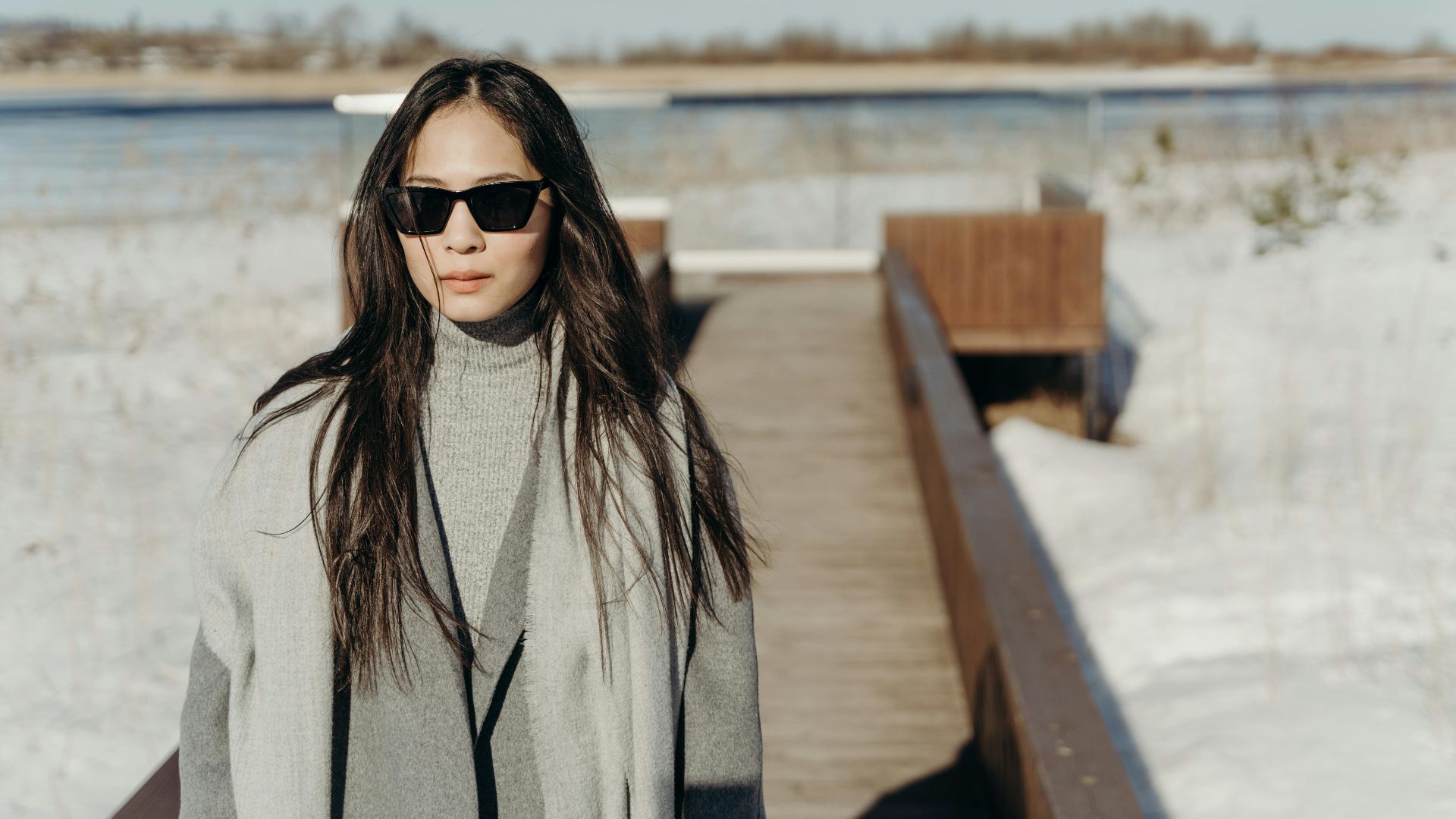 6. Echarpes longues et amples ou châles à franges