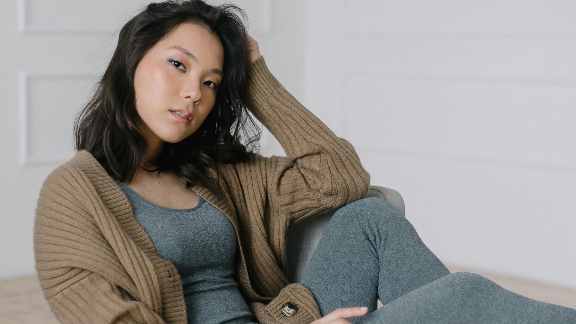 1. Cardigan côtelé avec sabots