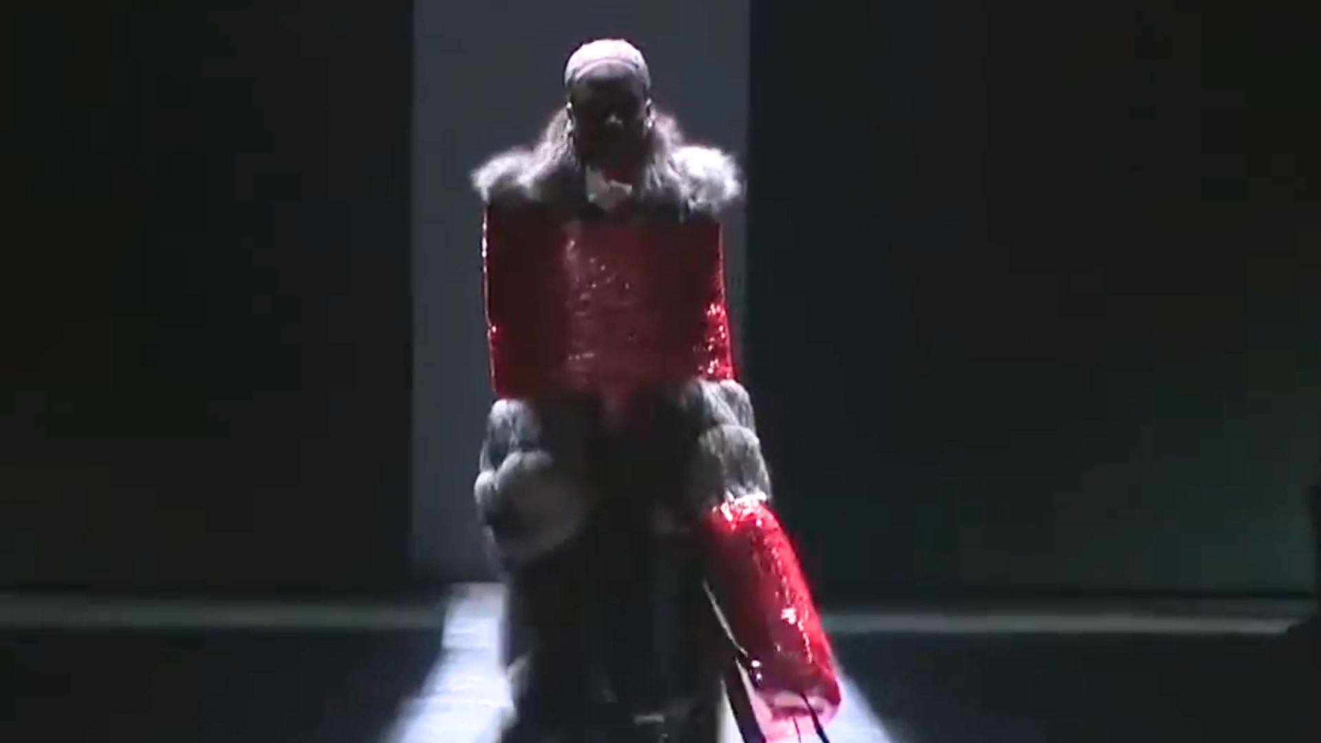 10. L'ensemble Plastic Wrap de Hood By Air (2016)