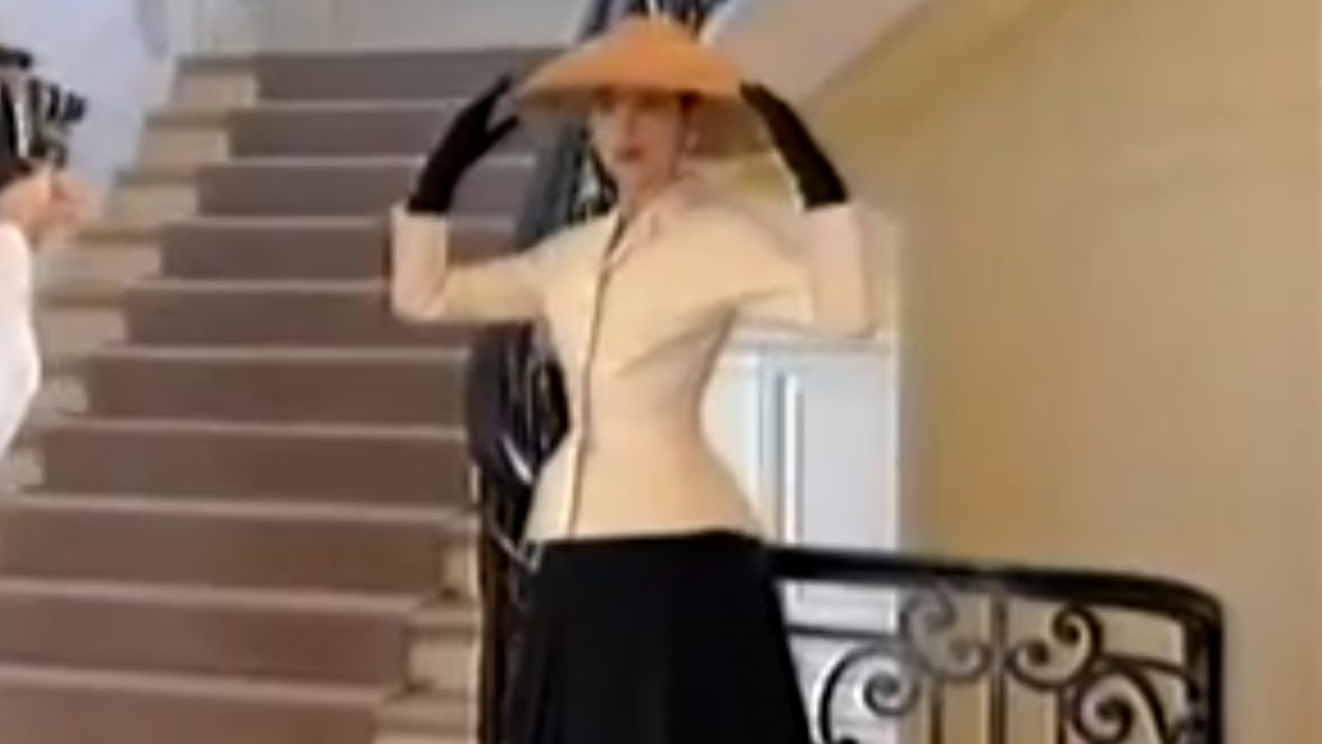 4. Le nouveau look de Dior (1947)