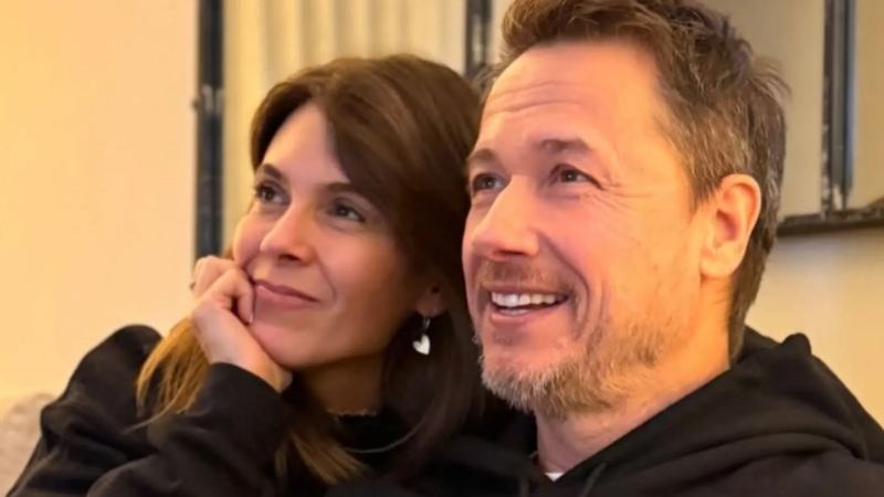 Stéphane Rousseau et Julie Perreault prennent la pose pour une bonne cause