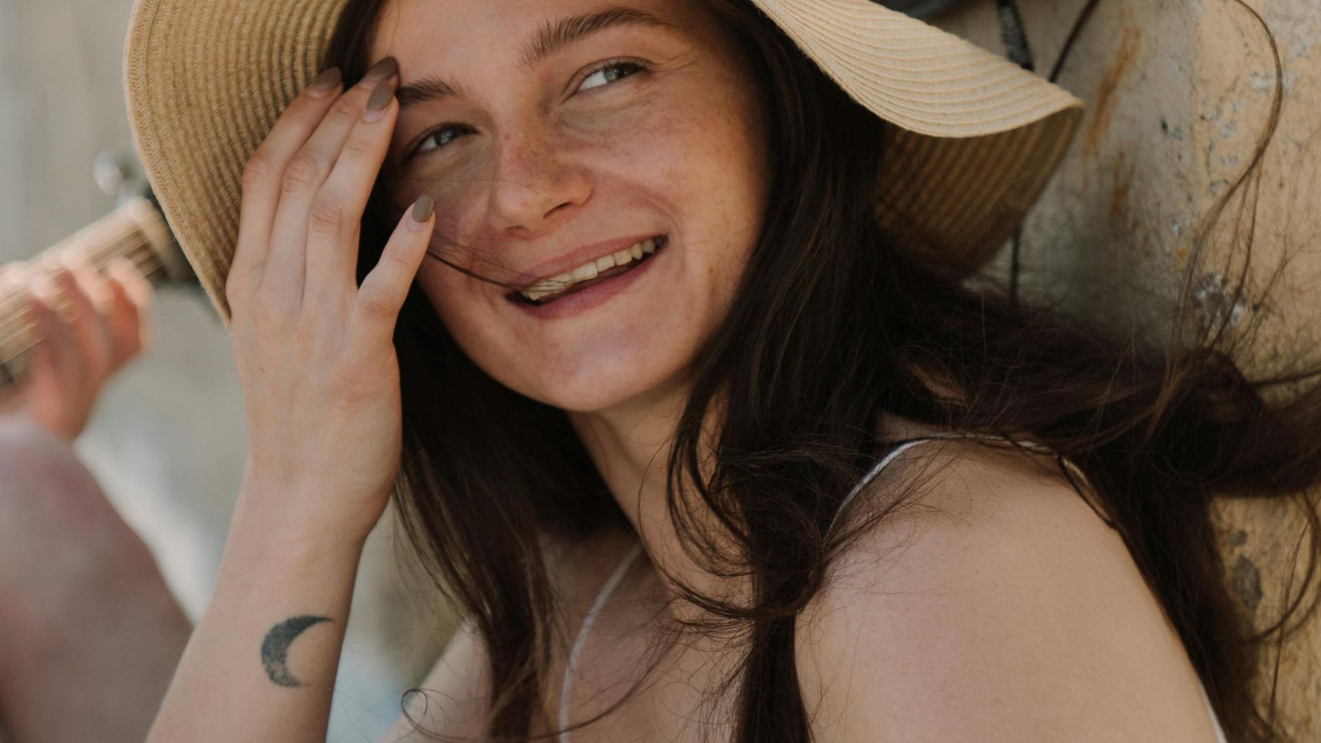 20 idées astucieuses de tatouage minimaliste et ce qu’elles représentent