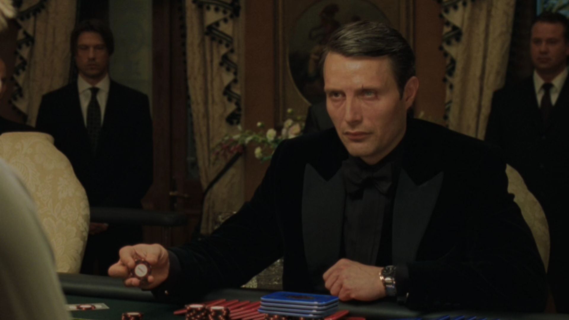 20. Smoking noir de Le Chiffre (Casino Royale)