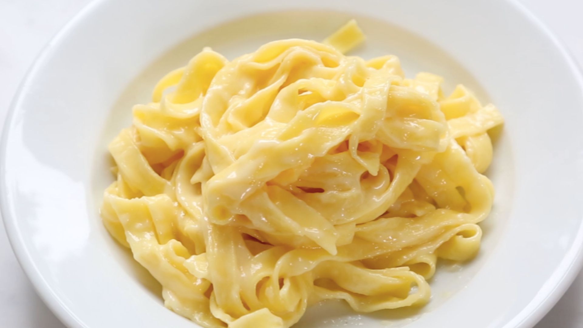 2. Sauce Alfredo