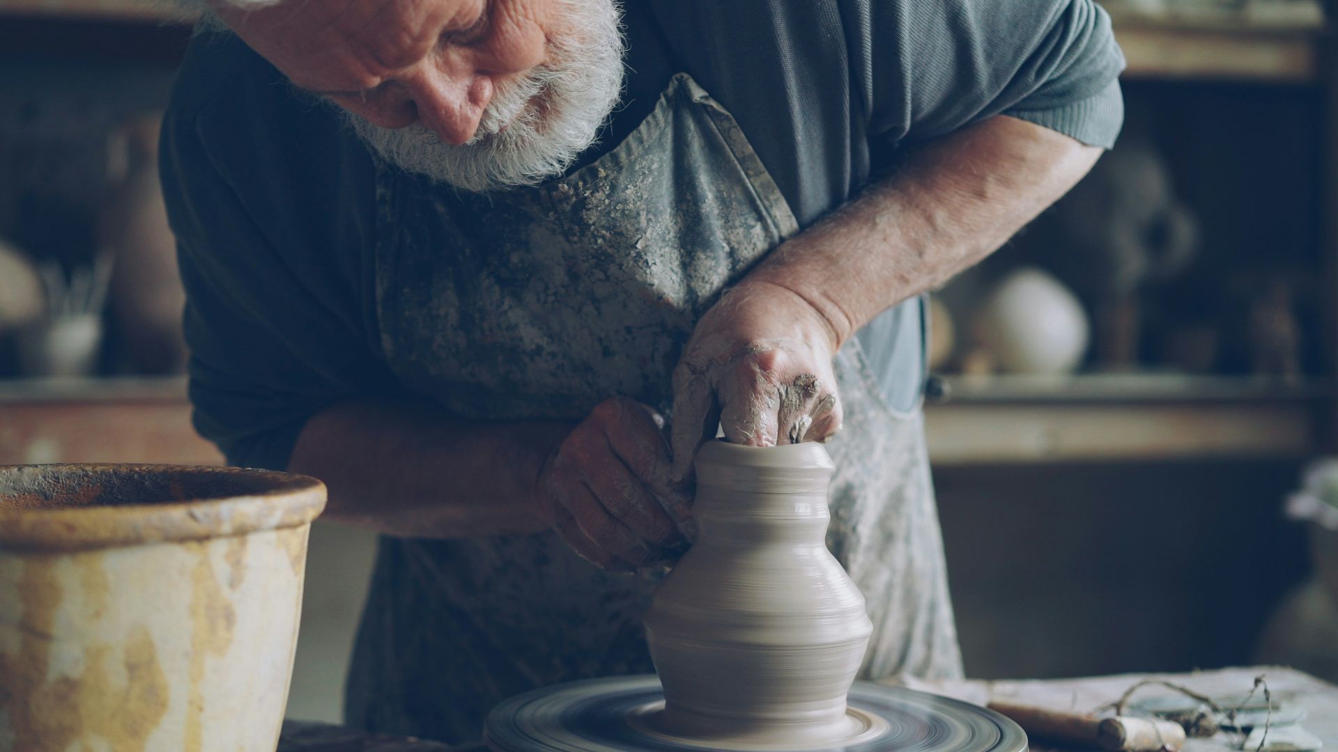 16. S'inscrire à un atelier d'art ou d'artisanat