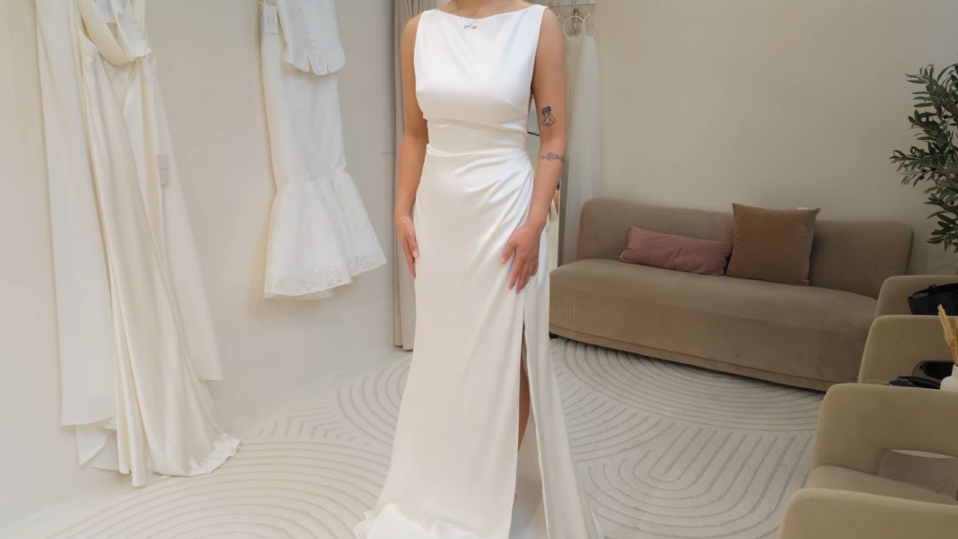 4. Jenny By Jenny Yoo - Robe de mariée Portia