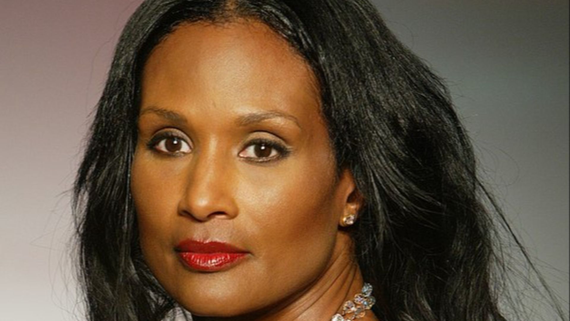 19. Beverly Johnson
